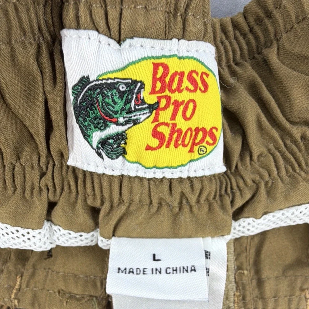 Bass Pro Shops Men's L Camo Swim Trunks Mesh Lined Hunting Fishing Shorts